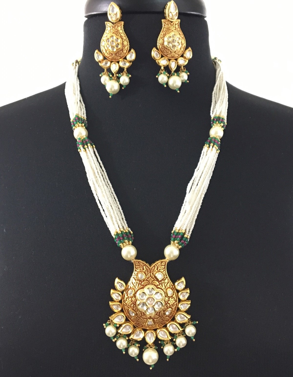 Indian Antique Gold Kundan Necklace Set