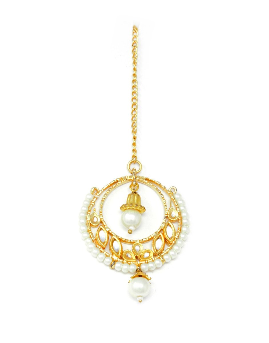 Gold Kundan Round Maangtikka with Pearl Drop